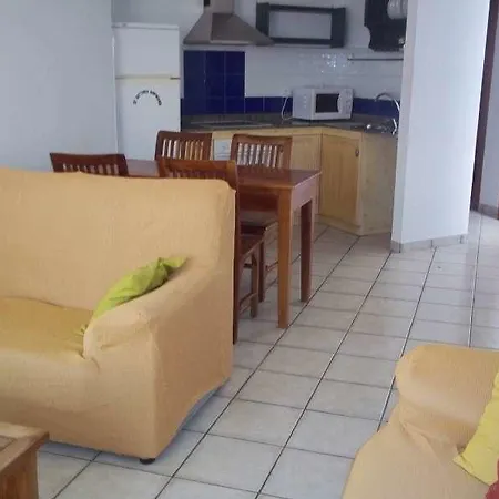 Διαμέρισμα Hangcuatro Famara